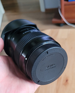 Sigma 18-35mm Canon EF-S Lens (3 foto / 6)