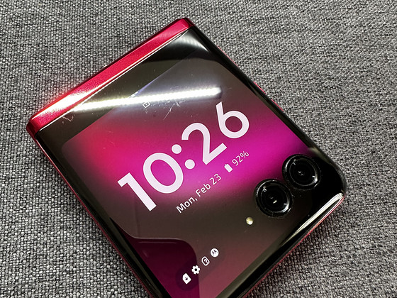 MOROLA RAZR 40 ULTRA 256GB