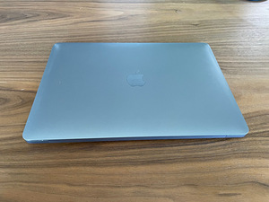 Macbook Air Retina 2018 256GB (1 foto / 4)
