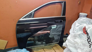 Uks Mercedes-Benz W213 (2 foto / 4)