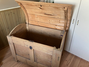 Сундук с одеждой, старый сундук (3 фото из 5)