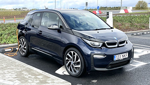 BMW I3 (1 фото из 4)