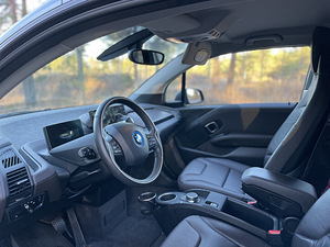 BMW I3 (3 фото из 4)