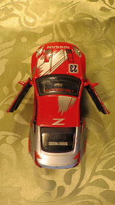 AUTO MUDEL 1:36 NISSAN FAIRLADY 350Z 2002 (7 foto / 10)