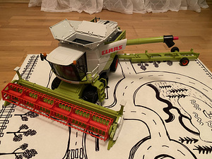 Bruder Claas Lexion 780 kombain (4 foto / 4)