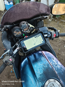 Yamaha fzs 600 2000. (4 foto / 4)