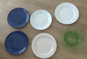 Тарелки 6 шт керамические + стекло (тарелка)
