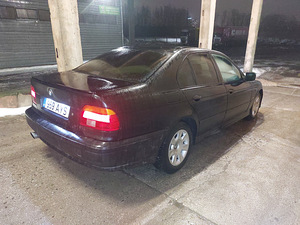 BMW 525 120KW Facelift atm 2003a (2 foto / 7)