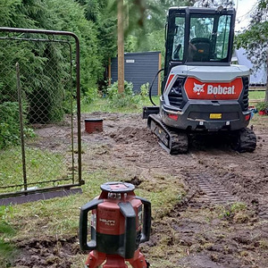 Reoveemahutite paigaldus. Vesi ja kanalisatsioon (3 foto / 10)