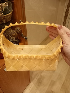 Käsitsi valmistatud korvike (1 foto / 1)
