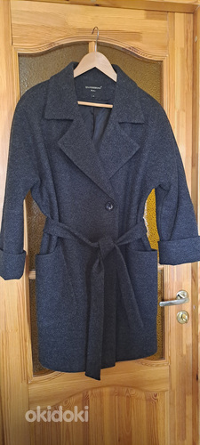 Осеннее женское пальто (фото #1)