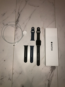 Apple Watch SE gen 2 (1 foto / 4)