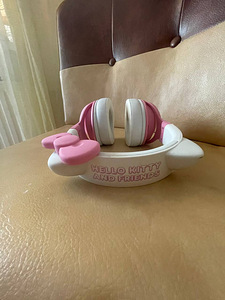Razer Kraken Kitty V2 Bluetooth Wireless (4 foto / 4)