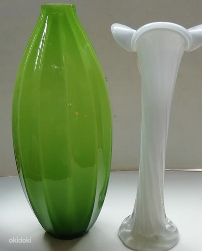 Дизайнерская зеленая ваза 30 см (фото #1)