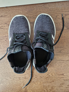Adidas tossud s39.5 (2 foto / 3)