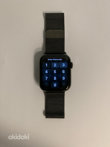 Apple Watch Series 6 (GPS + Cellular) 44mm Case - Stainless