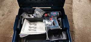 Bosch GDX 18V-210c (1 foto / 2)
