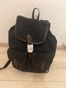 Tommy Hilfiger (2 foto / 3)