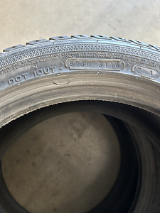Goodyeari ultra grip talverehvid (7 foto / 8)