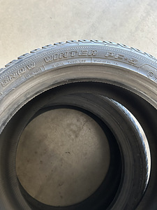 Goodyeari ultra grip talverehvid (8 foto / 8)