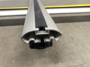 Toyota Thule WingBar EVO katusereelingud (3 foto / 3)