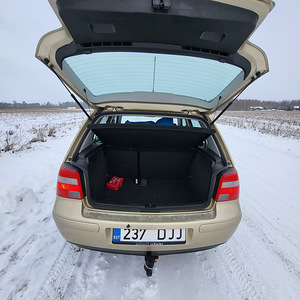 VW Golf 1,6 75kW ATM PACIFIC (3 foto / 15)