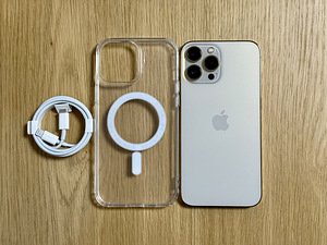 Apple iPhone 13 Pro Max 256GB Gold, v heas korras! (1 foto / 10)
