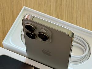 Apple iPhone 16 Pro Natural Titanium 256 uueväärne! Aku 100% (4 foto / 7)
