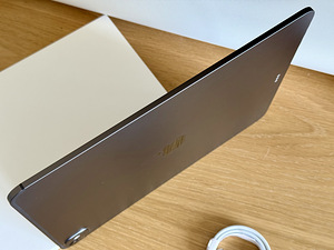 Apple iPad Pro 13 M4 256GB WiFi Black uueväärne. Aku 100% (3 foto / 9)