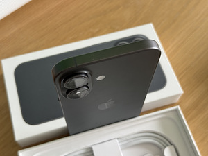 Apple iPhone 17 Black 256GB, uus. Garantii kuni 06.2027 (4 foto / 9)