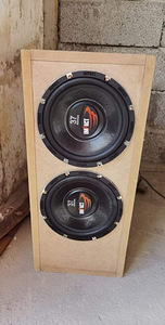 Impact series 37 10" 400rms + kast (2 foto / 2)