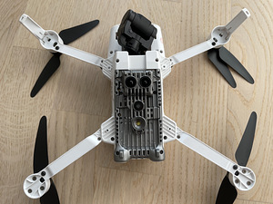 Hubsan Zino Mini SE дрон (2 фото из 5)