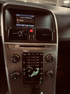 Volvo xc60 (8 фото из 8)