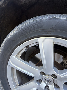 Volvo r19 (2 foto / 3)