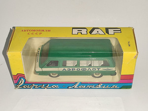 RAF 2203. A18. CCCP. 1981 (1 foto / 10)