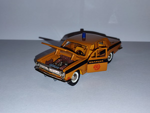 Mudelauto Volga GAZ 24 miilits. USSR. 1:43 (3 foto / 8)