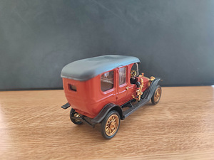 Mudelauto Russo-Balt Limusin. 1:43. 1992a. (5 foto / 5)