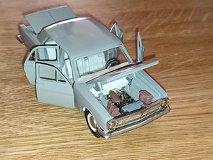 Mudelauto VOLGA GAZ 24. USSR. 1:43 (6 foto / 7)