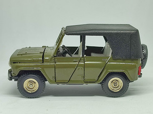 Mudelauto UAZ 469. A34. USSR. 1:43 (2 foto / 10)