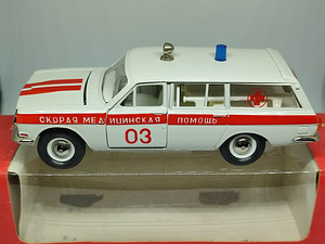 Mudelauto VOLGA GAZ 24-02 kiirabi. Karbiga.1988a. USSR. 1:43 (4 foto / 7)