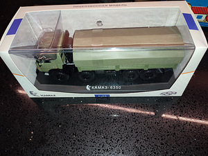 Kamaz 6350 Mustang. Khaki. SSM 1240. 1:43 (4 foto / 4)