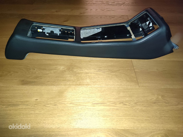 Audi A8 D3 kasutatud varuosad (foto #7)