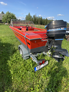 Mootorpaat +haagis (1 foto / 5)