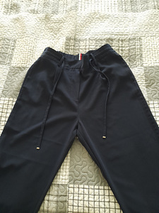 Püksid Tommy Hilfiger S . 8 / M / (3 foto / 5)