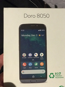 New Doro 8050 smartphone (4 фото из 4)