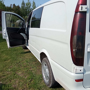 MERCEDES-BENZ VITO 111 CDI (3 foto / 8)