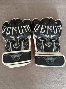 MMA Venum kindad (4 foto / 4)