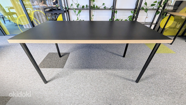 Письменный/офисный стол iKEA, черный, 150смx75 см (фото #1)