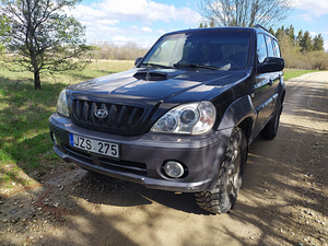 Hyundai Terracan 4x4 110kw (1 foto / 7)
