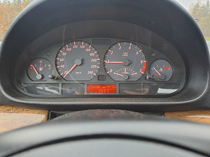 BMW 318 ci (6 foto / 6)